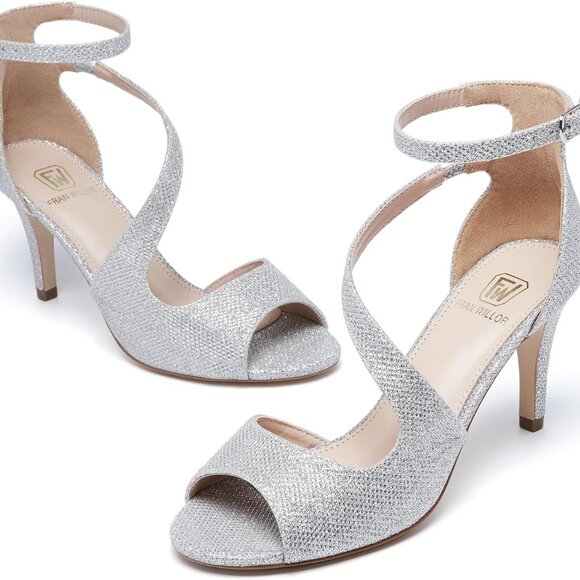 Fran Willor Silver Glitter Dress Heels Pumps 9 NWT - Picture 1 of 9